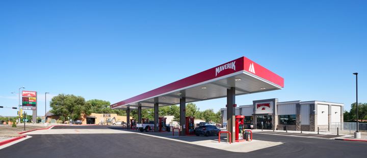 Maverik fuel canopy, Aztec, New Mexico